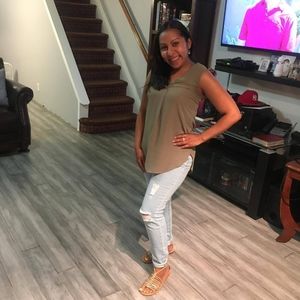 Meet your Posher, Joanna